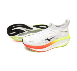 Mizuno|Men's Neo Vista 3 Running Shoes - White/Black/Orange