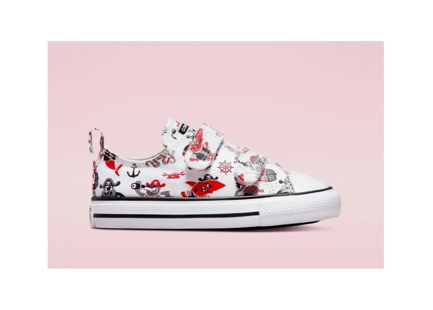 CONVERSE - Chuck Taylor All Star 2V Pirates